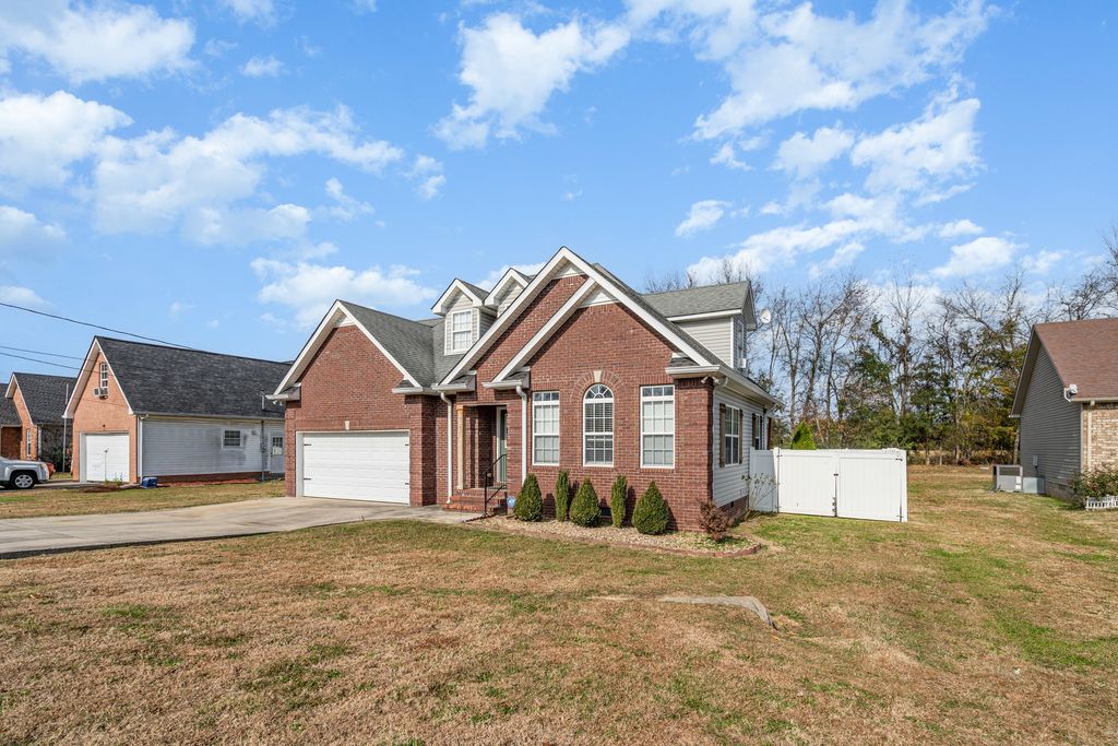 117 Raven Ct, Shelbyville, TN 37160