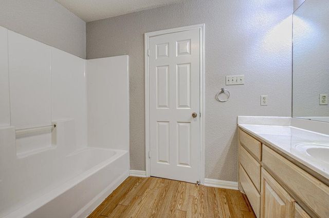 2509 Riddle RD A, Austin, TX 78748