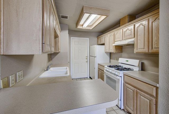 2509 Riddle RD A, Austin, TX 78748