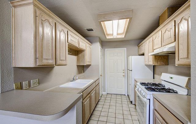 2509 Riddle RD A, Austin, TX 78748