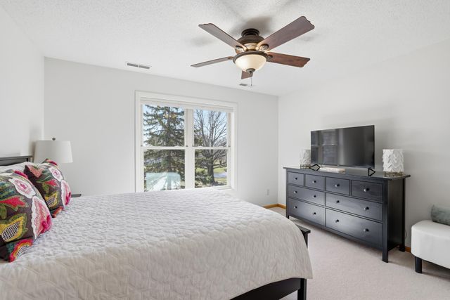 3938 Monticello Alcove, Woodbury, MN 55129