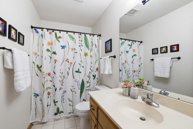 3938 Monticello Alcove, Woodbury, MN 55129