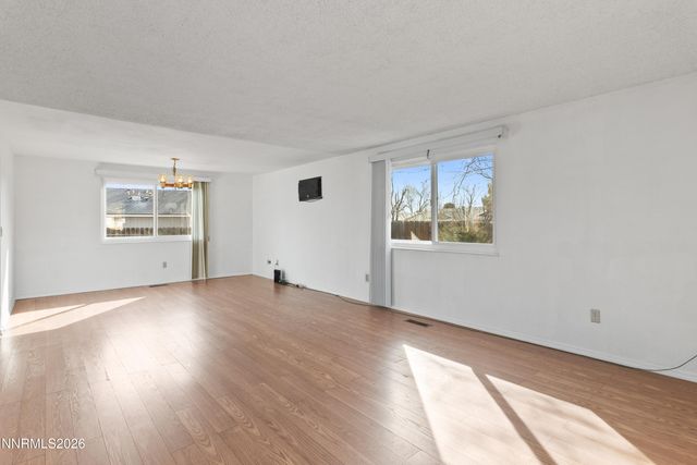 3142 Jarbidge Way, Sparks, NV 89434