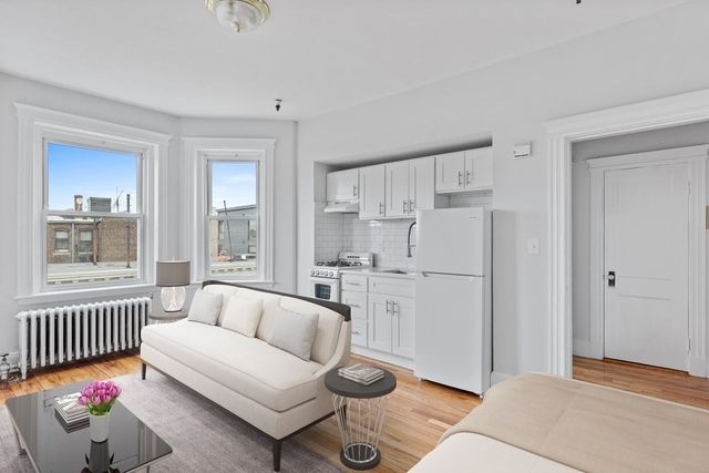 1330 Commonwealth Ave 26, Boston, MA 02134