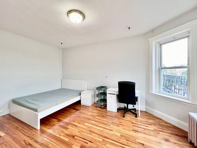 1330 Commonwealth Ave 26, Boston, MA 02134