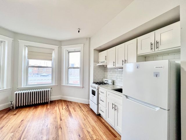 1330 Commonwealth Ave 26, Boston, MA 02134