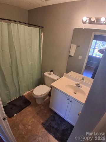 1786 Forest Side Lane, Charlotte, NC 28213