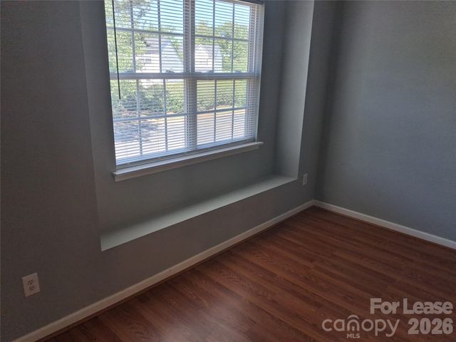 1786 Forest Side Lane, Charlotte, NC 28213