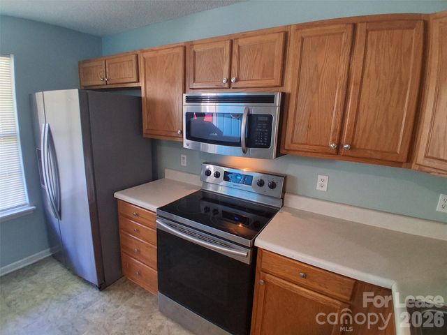 1786 Forest Side Lane, Charlotte, NC 28213