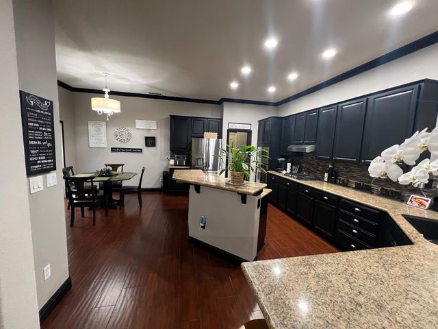 1005 Windmill Cove Ct, Stockton, CA 95209