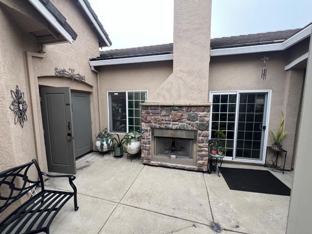 1005 Windmill Cove Ct, Stockton, CA 95209