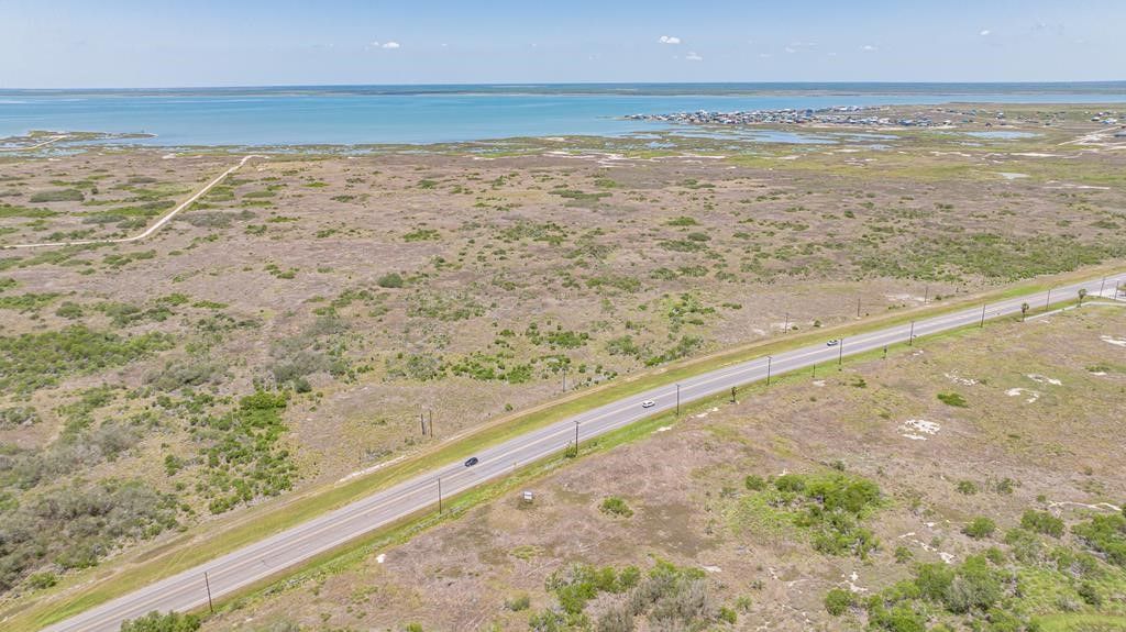 6151 Hwy 35 N, Rockport, TX 78382 — photo 5
