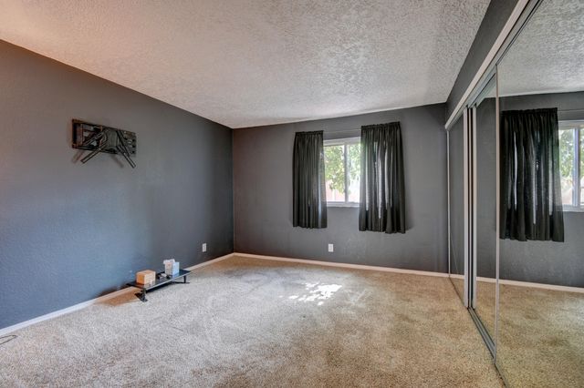 6041 Sequoia Road NW APT B12, Albuquerque, NM 87120
