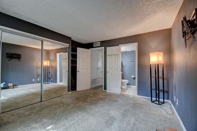 6041 Sequoia Road NW APT B12, Albuquerque, NM 87120