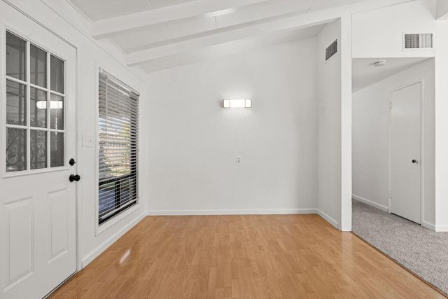 4305 37th Ave, Sacramento, CA 95824