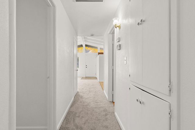 4305 37th Ave, Sacramento, CA 95824