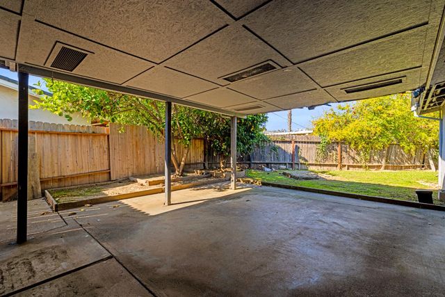 4305 37th Ave, Sacramento, CA 95824