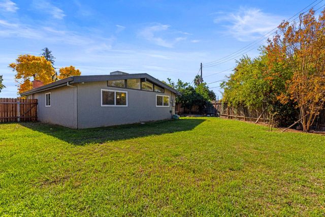 4305 37th Ave, Sacramento, CA 95824