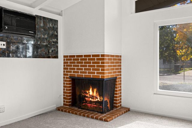 4305 37th Ave, Sacramento, CA 95824