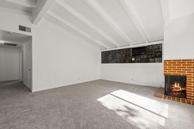 4305 37th Ave, Sacramento, CA 95824