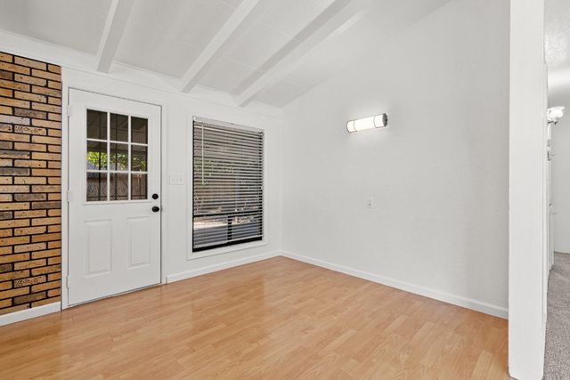 4305 37th Ave, Sacramento, CA 95824