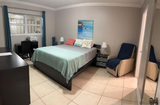 5171 W Oakland Park Boulevard 308, Lauderdale Lakes, FL 33313