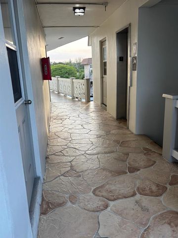 5171 W Oakland Park Boulevard 308, Lauderdale Lakes, FL 33313