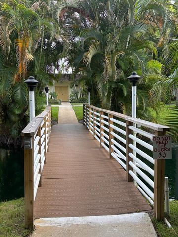5171 W Oakland Park Boulevard 308, Lauderdale Lakes, FL 33313