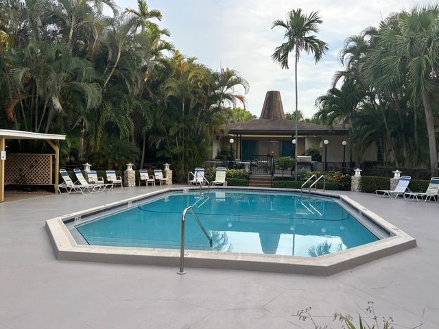 5171 W Oakland Park Boulevard 308, Lauderdale Lakes, FL 33313