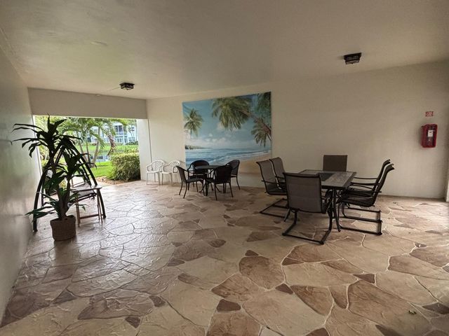 5171 W Oakland Park Boulevard 308, Lauderdale Lakes, FL 33313
