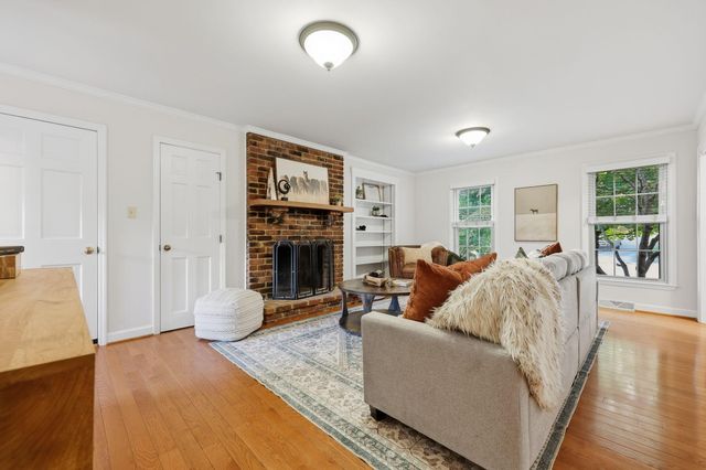 3422 Brandon Drive, Lexington, KY 40502