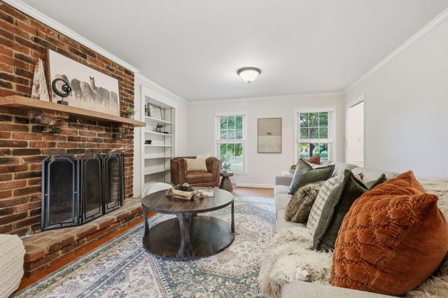 3422 Brandon Drive, Lexington, KY 40502