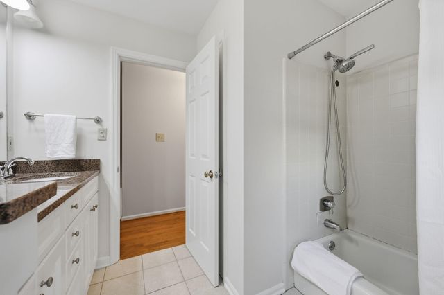 3422 Brandon Drive, Lexington, KY 40502