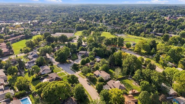 3422 Brandon Drive, Lexington, KY 40502