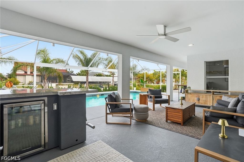 Image 31 of property listing at 5227 SW 11th PL, Cape Coral, FL 33914