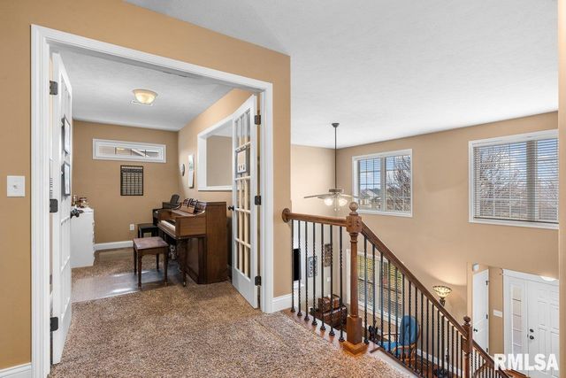 1606 Chriswell Gardens Street, Chatham, IL 62629