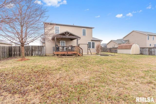 1606 Chriswell Gardens Street, Chatham, IL 62629