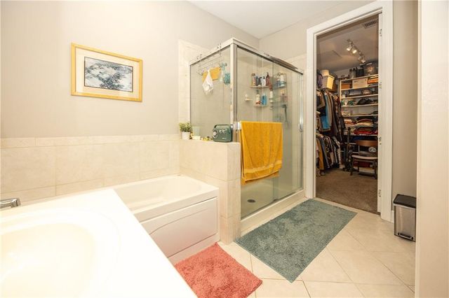 1101 Walnut Street 602, Kansas City, MO 64106