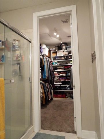 1101 Walnut Street 602, Kansas City, MO 64106