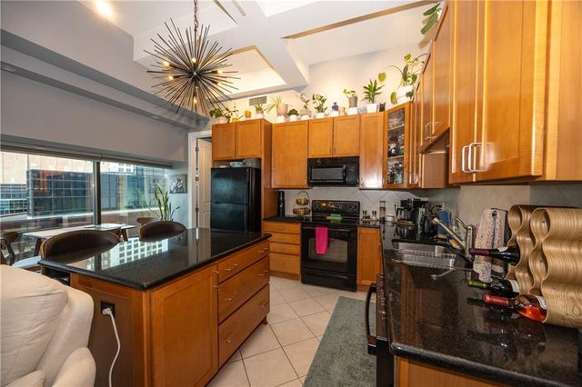 1101 Walnut Street 602, Kansas City, MO 64106