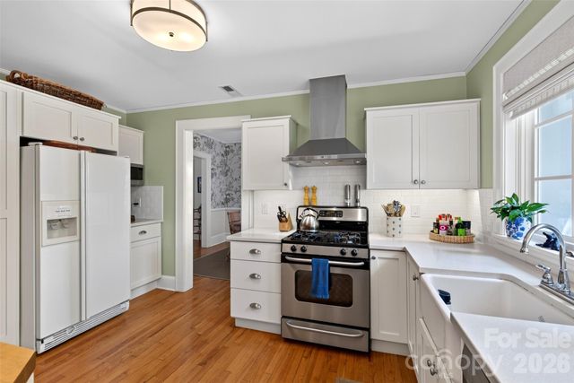 36 Mount Vernon Circle, Asheville, NC 28804