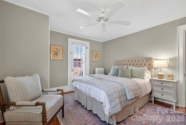 36 Mount Vernon Circle, Asheville, NC 28804