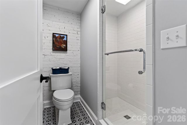 36 Mount Vernon Circle, Asheville, NC 28804