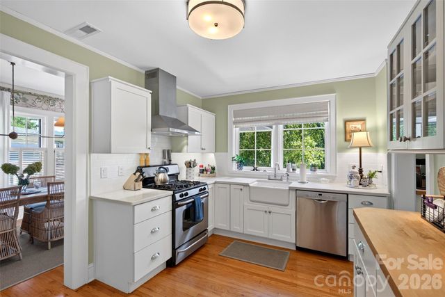 36 Mount Vernon Circle, Asheville, NC 28804