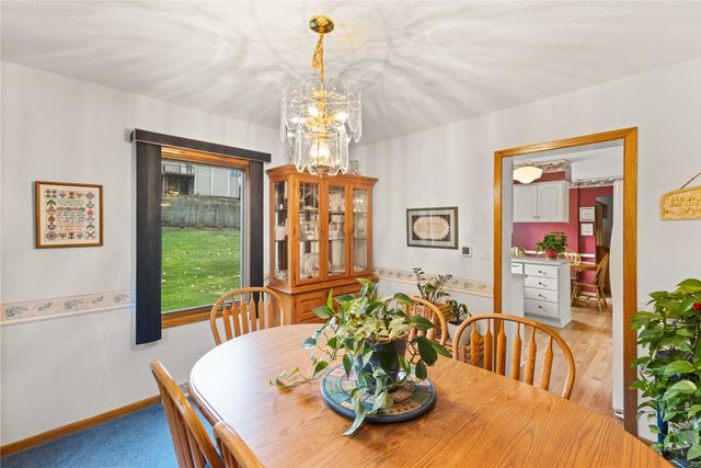 2614 Caulder Avenue, Des Moines, IA 50321