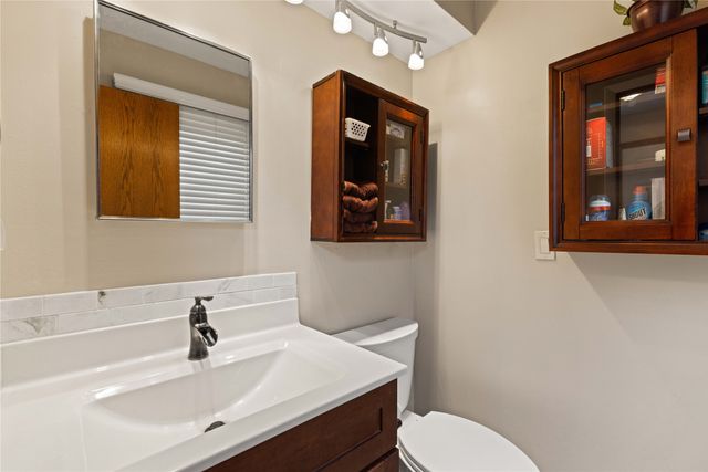 2614 Caulder Avenue, Des Moines, IA 50321