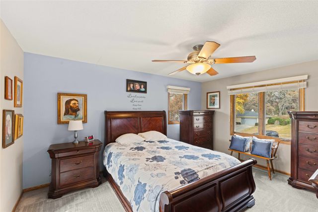 2614 Caulder Avenue, Des Moines, IA 50321