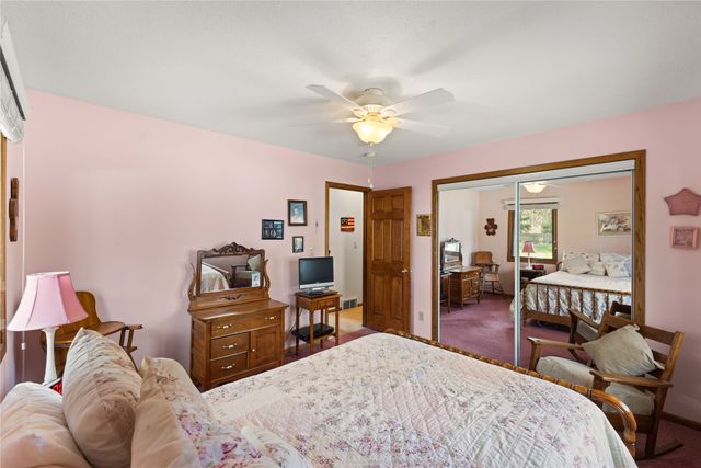 2614 Caulder Avenue, Des Moines, IA 50321