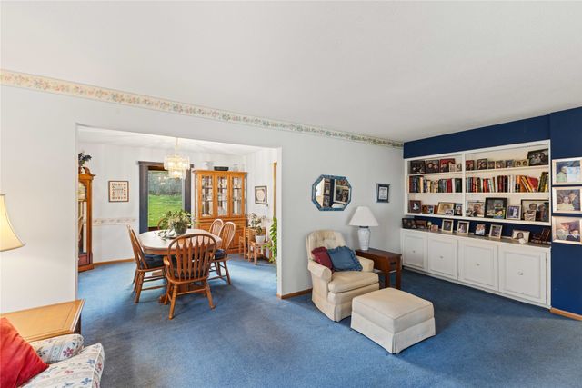 2614 Caulder Avenue, Des Moines, IA 50321