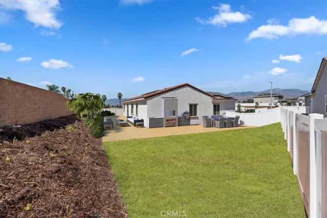1420 E Moore Street, Redlands, CA 92374